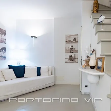 Vico Dritto 15 شقة