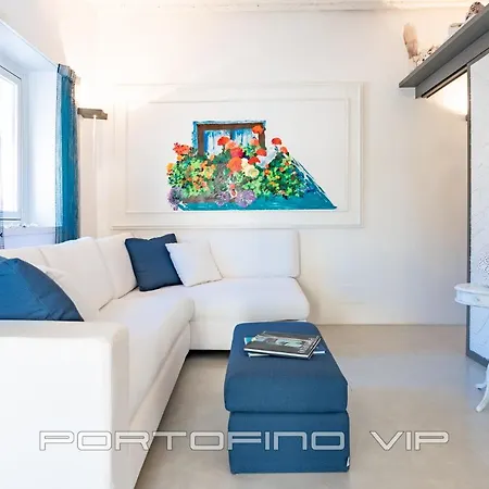 Vico Dritto 15 شقة